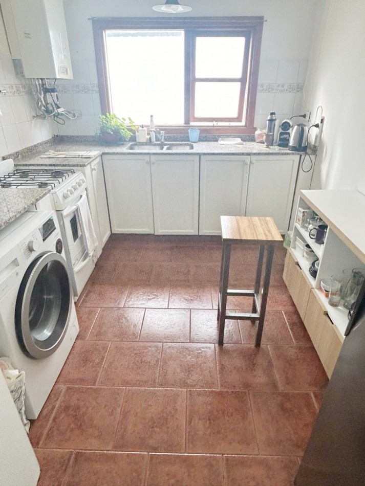 Duplex de 4 ambientes centrico 