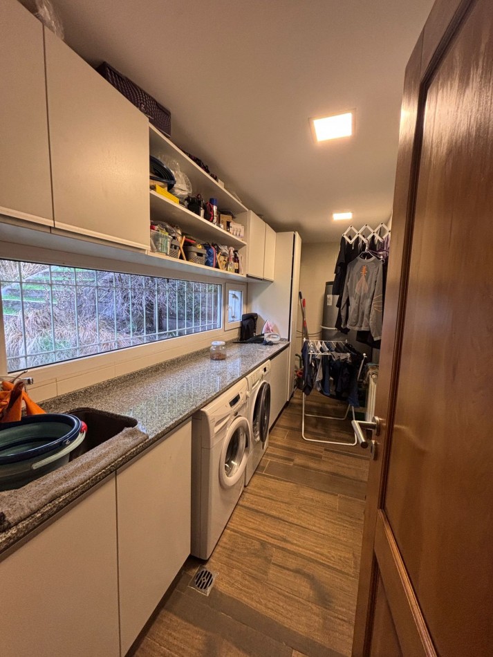 Amplia, comoda y con excelente ubicacion