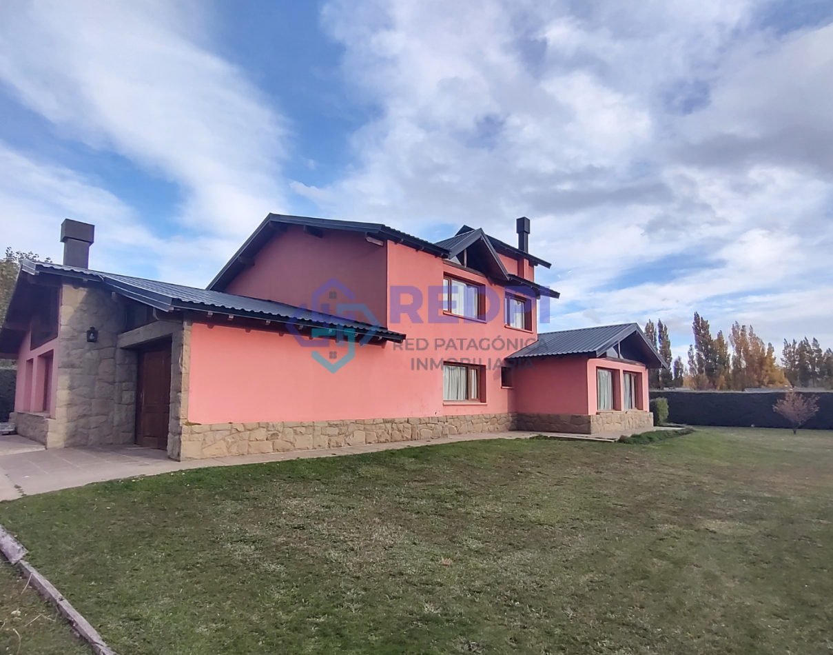 5 dorm con amplio quincho o depto en Dina Huapi