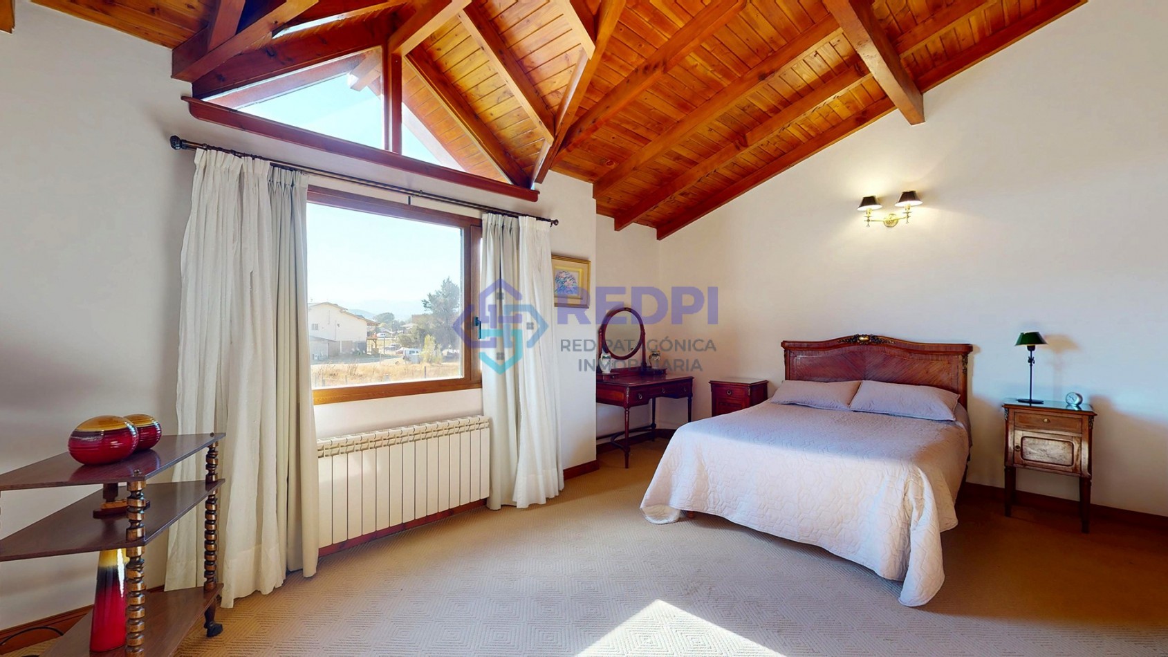 7 ambientes en Dina Huapi posibilidad de independizar el quincho como departamento anexo propiedad con potencial para desarrollar vivienda mas renta ideal