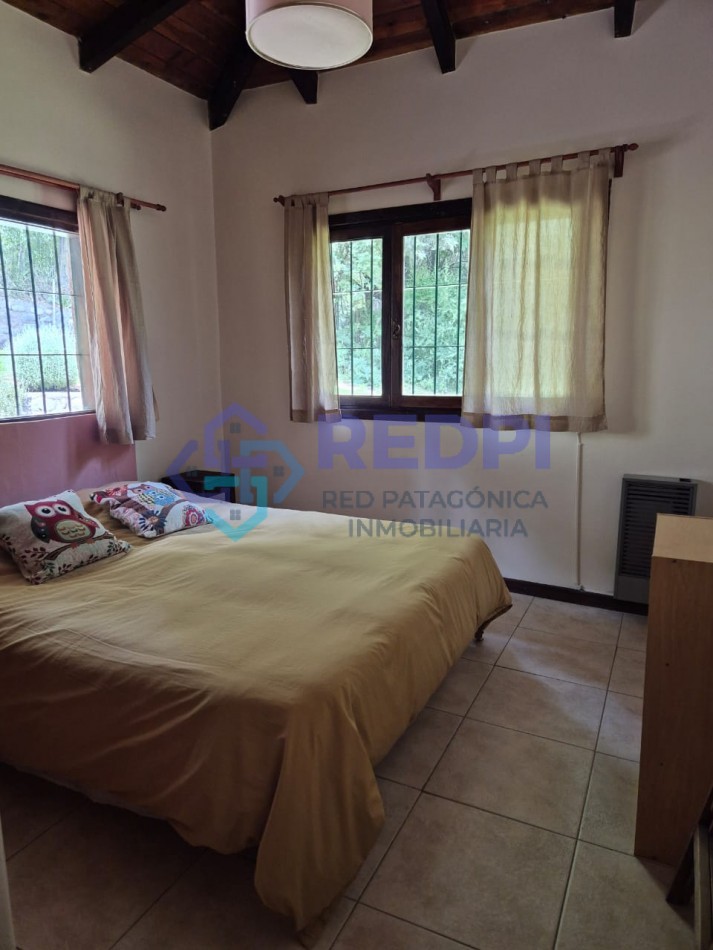 Excelente ubicacion, construccion y estado 