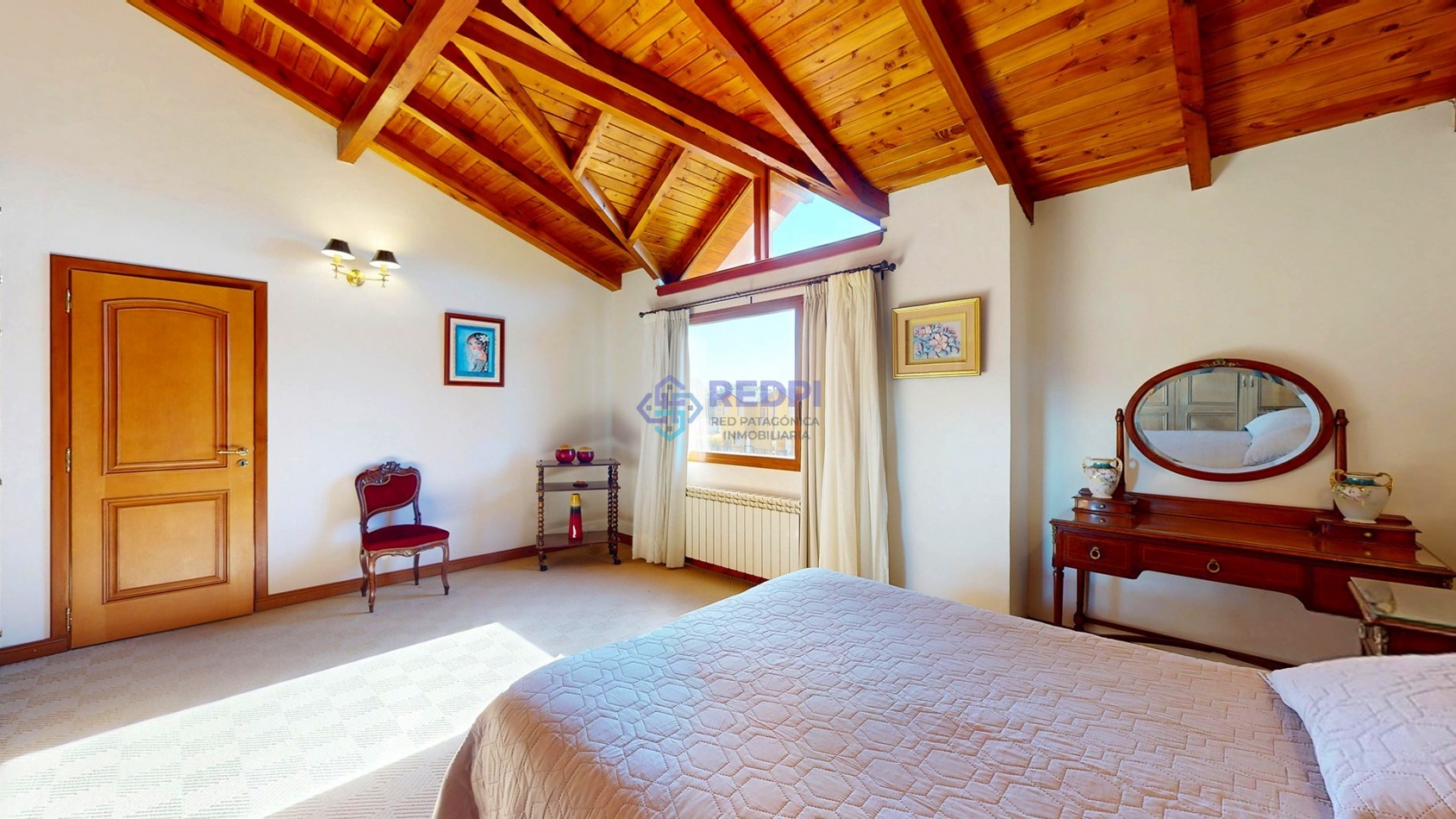 7 ambientes en Dina Huapi posibilidad de independizar el quincho como departamento anexo propiedad con potencial para desarrollar vivienda mas renta ideal