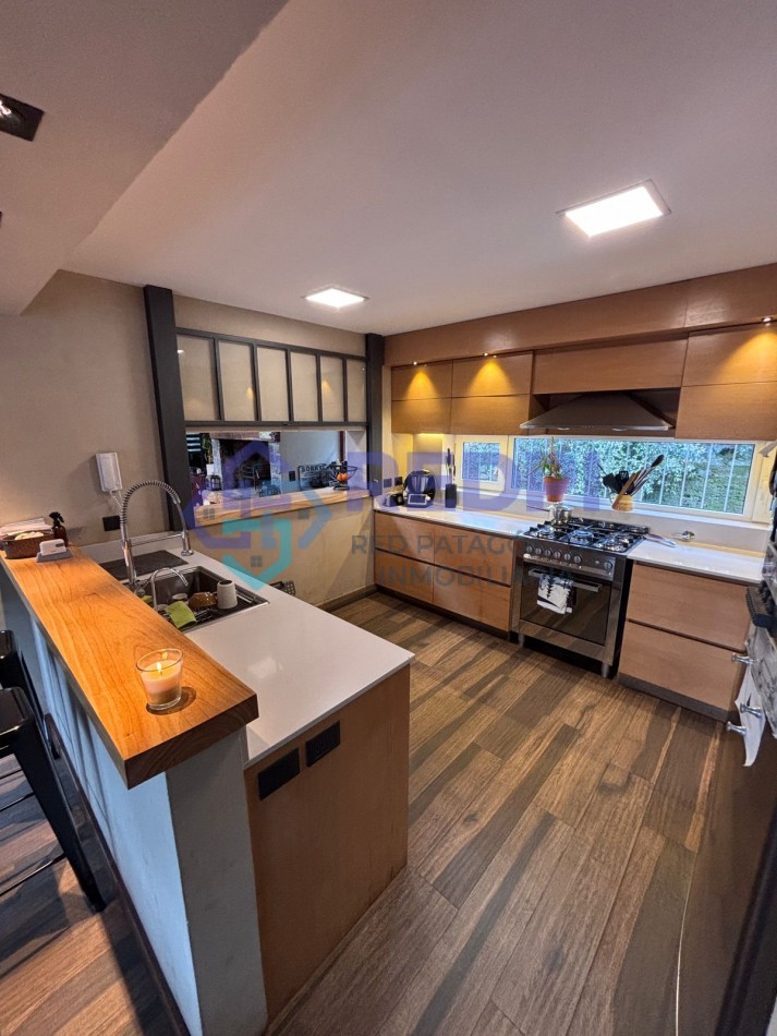 Amplia, comoda y con excelente ubicacion