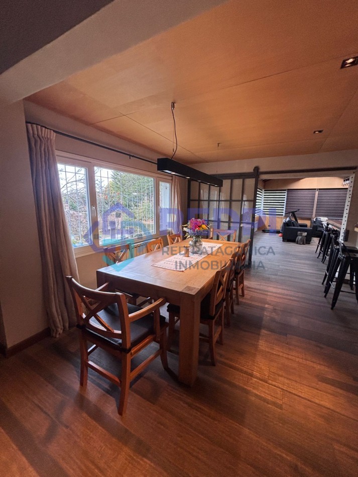 Amplia, comoda y con excelente ubicacion