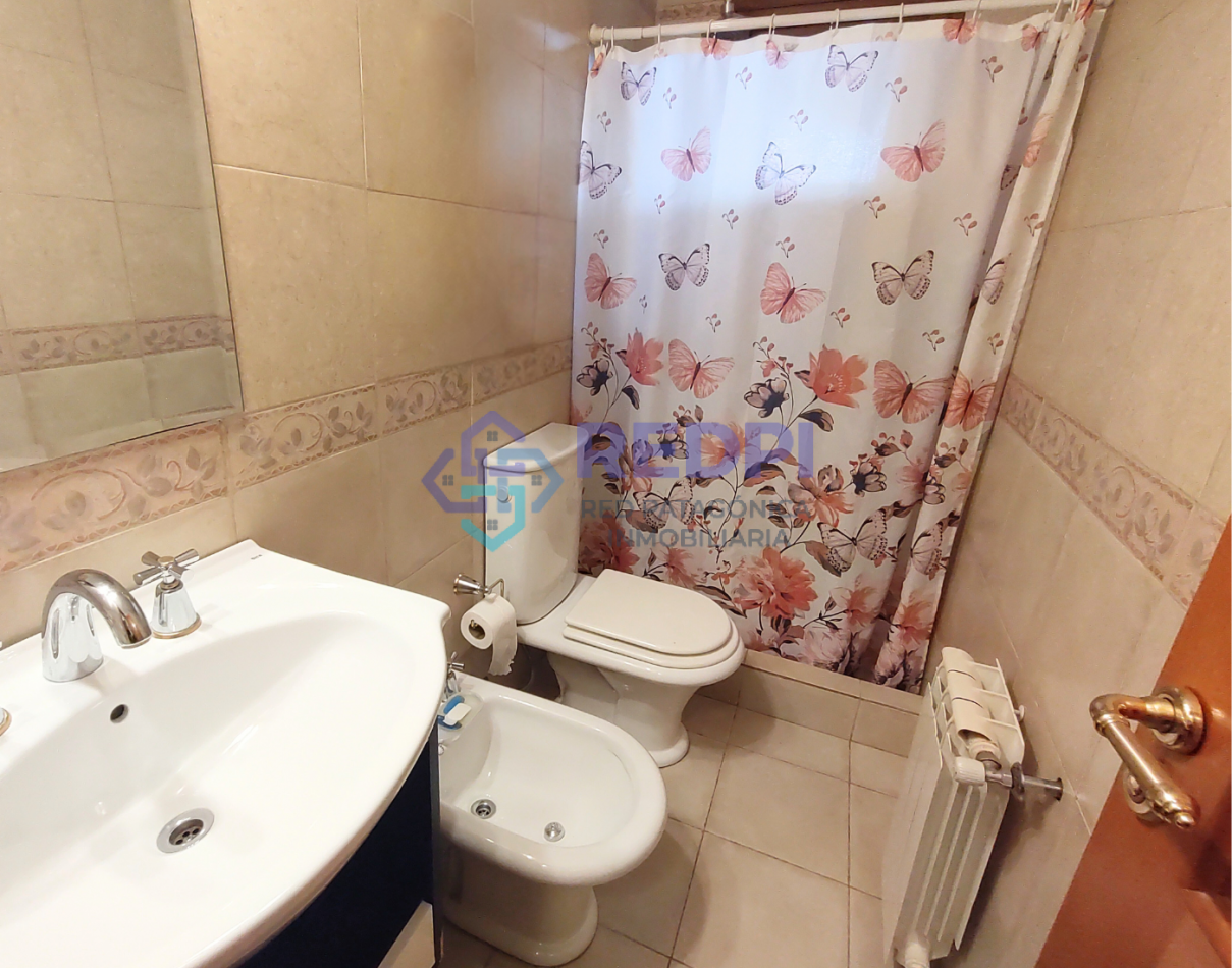 5 dorm con amplio quincho o depto en Dina Huapi