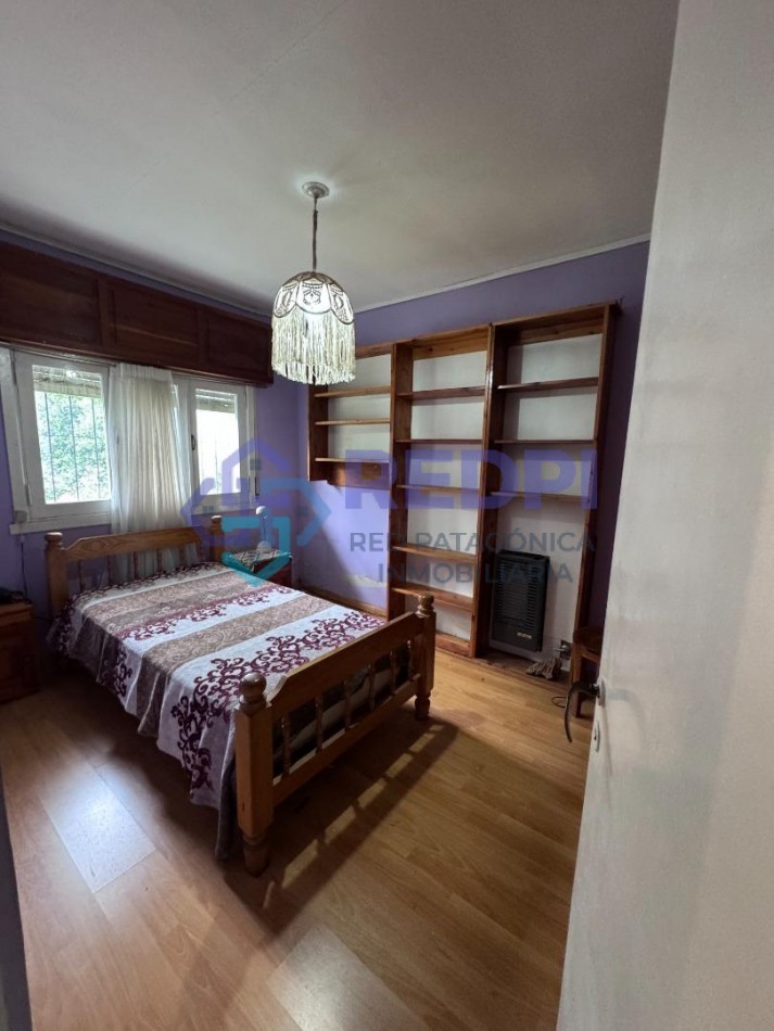 LOTE con factibilidad para edificio con casa