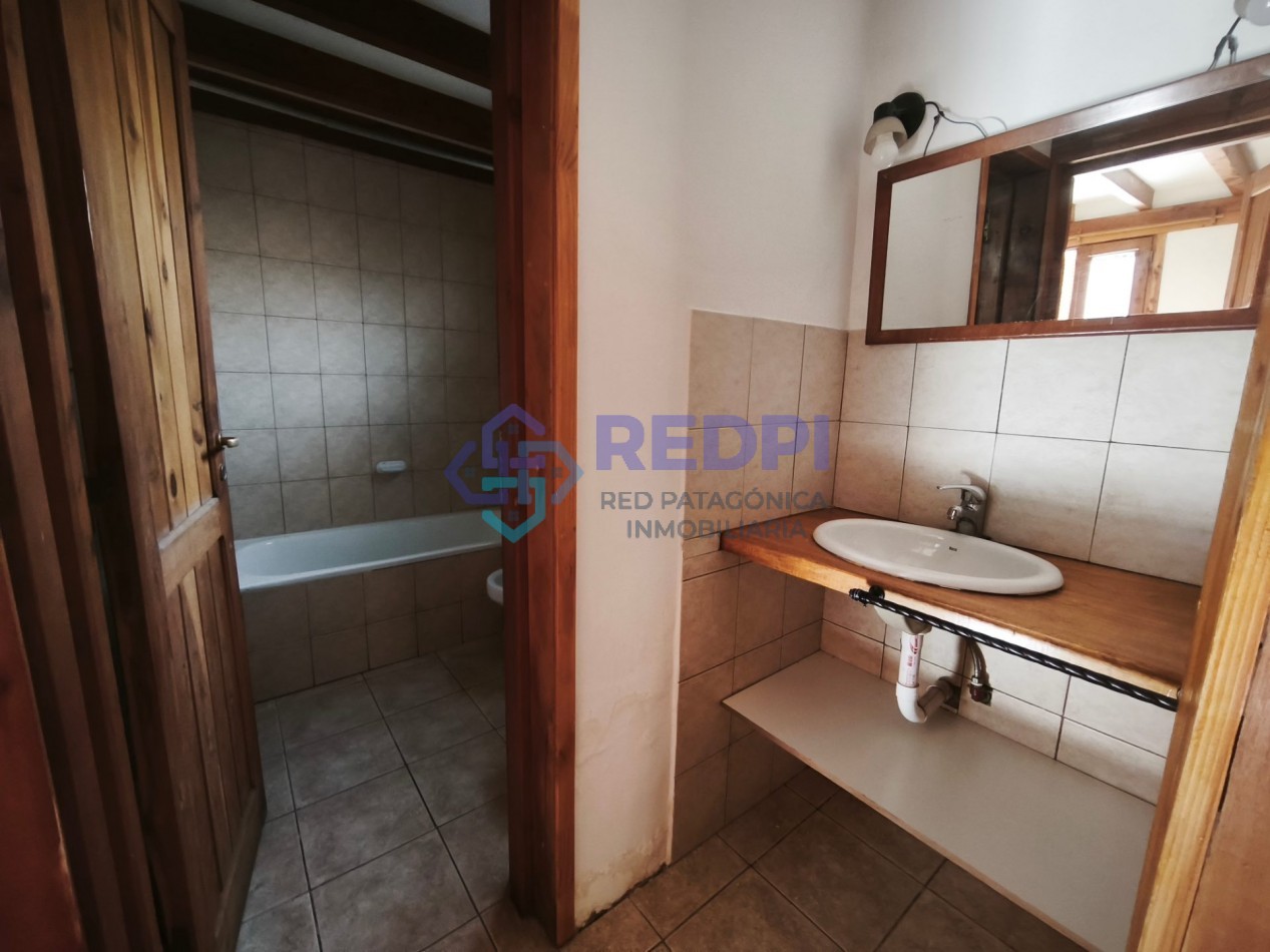 Casa de tres dormitorios en barrio Las Margaritas alquiler permanente 