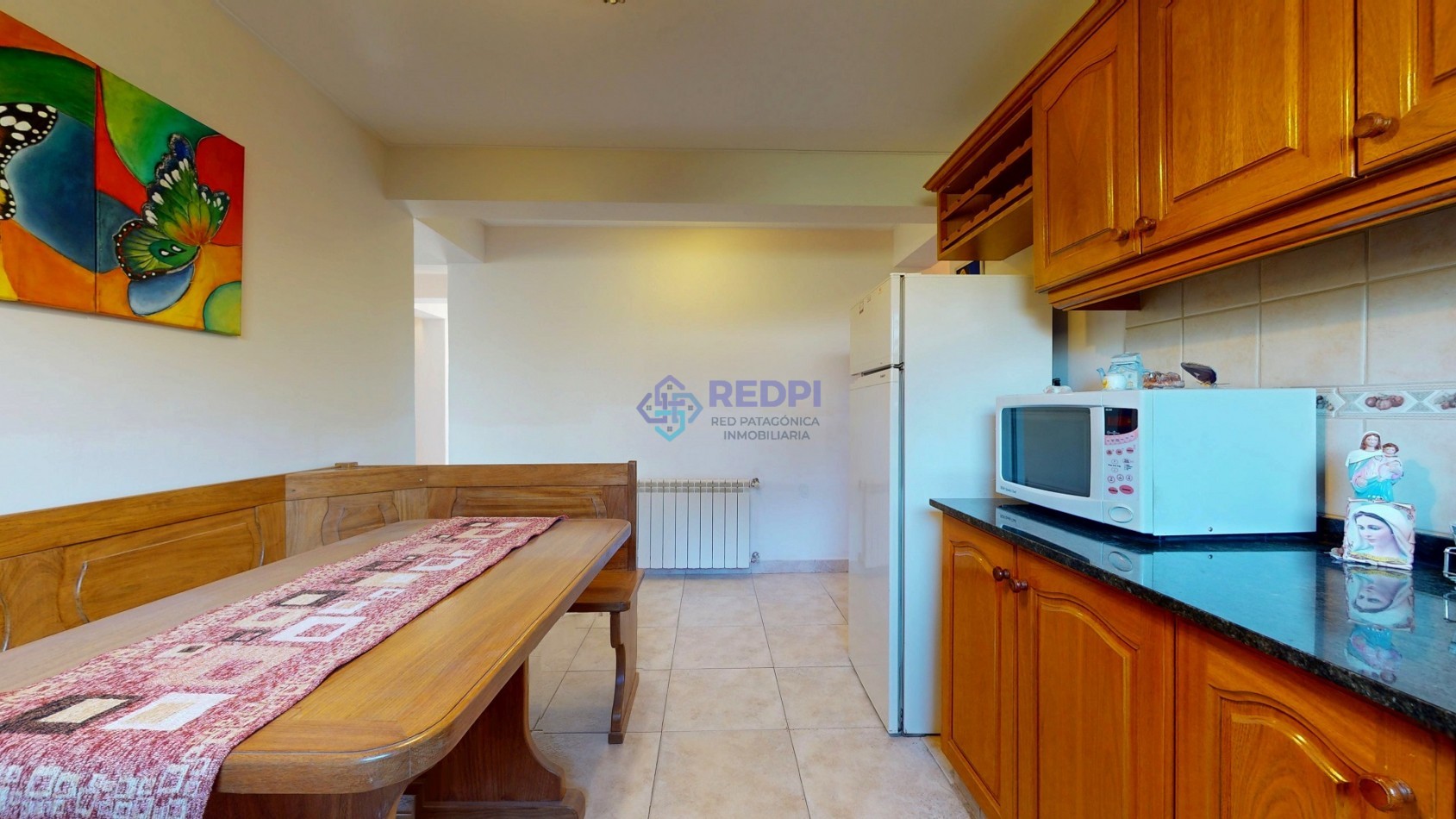 7 ambientes en Dina Huapi posibilidad de independizar el quincho como departamento anexo propiedad con potencial para desarrollar vivienda mas renta ideal