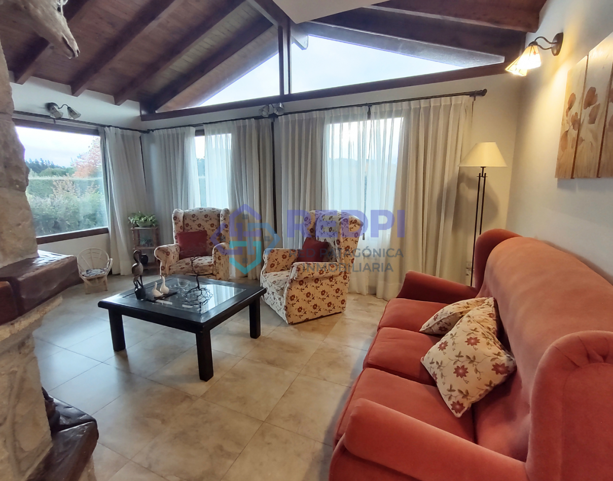 5 dorm con amplio quincho o depto en Dina Huapi