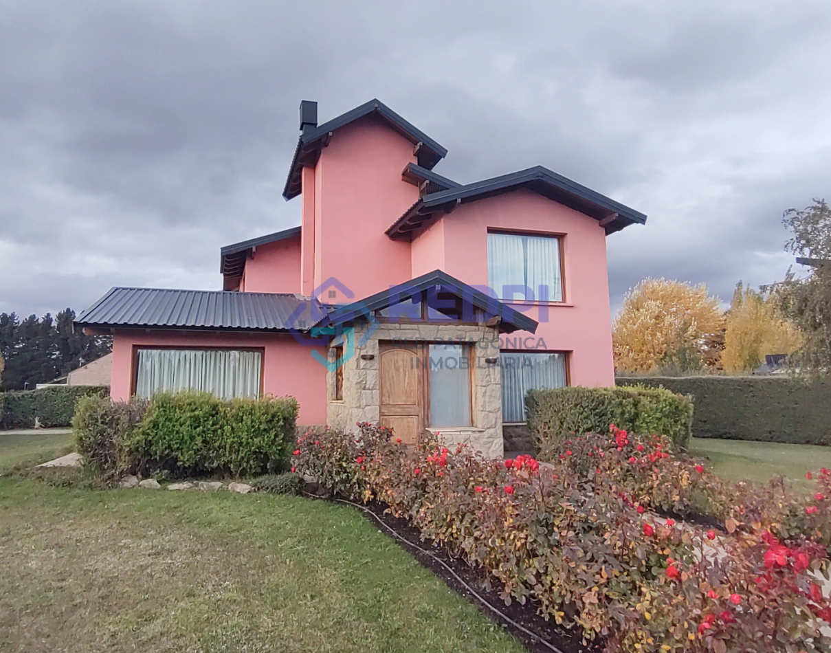 5 dorm con amplio quincho o depto en Dina Huapi