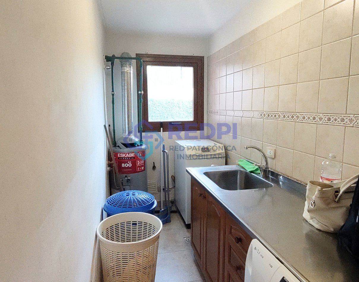 5 dorm con amplio quincho o depto en Dina Huapi