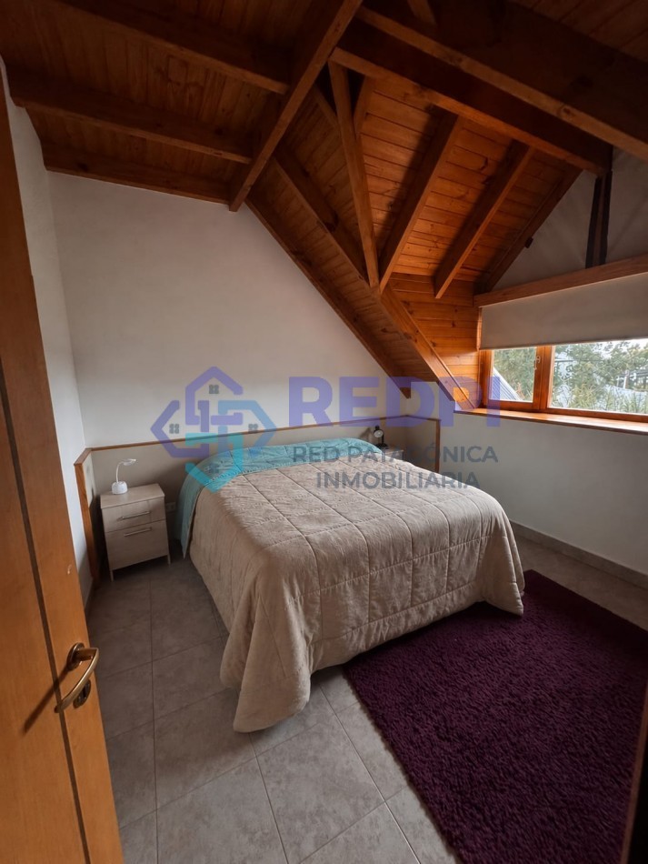 : ¡TU HOGAR IDEAL EN BARILOCHE! PH DUPLEX EN VENTA EN BARRIO BELGRANO con plano aprobado y todas las comodidades.