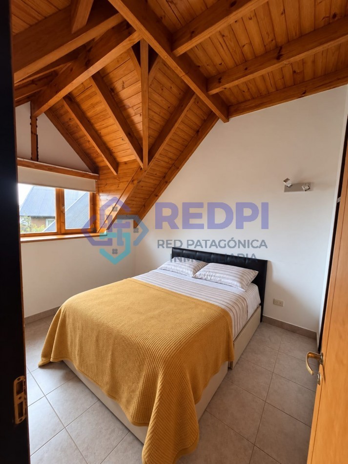 : ¡TU HOGAR IDEAL EN BARILOCHE! PH DUPLEX EN VENTA EN BARRIO BELGRANO con plano aprobado y todas las comodidades.